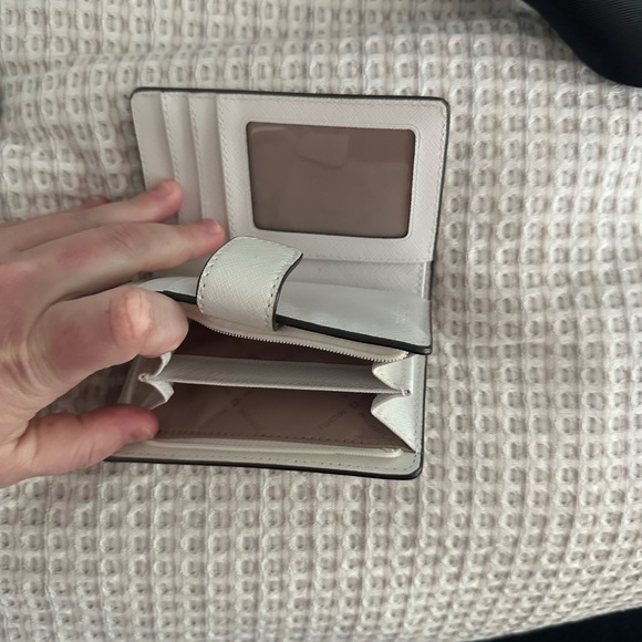 Michael Kors purse and wallet - Picture 5 of 8